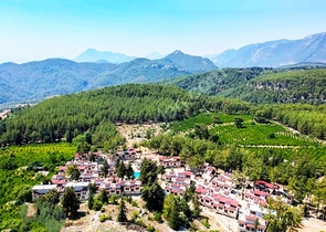 فيلا 2 + 1 في الجبال في Beicik Kemer