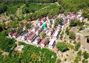 فيلا 2 + 1 في الجبال في Beicik Kemer