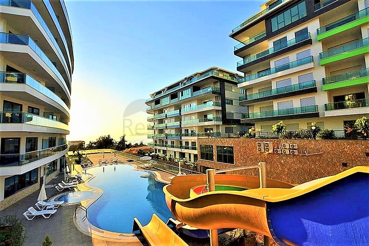 مجمع قريب من البحر - دوبلكس ارضية 1+3 - مفروشة - في كارجي جاك / الانيا 