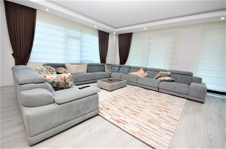 مجمع قريب من البحر - دوبلكس ارضية 1+3 - مفروشة - في كارجي جاك / الانيا 