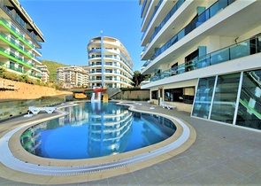 مجمع قريب من البحر - دوبلكس ارضية 1+3 - مفروشة - في كارجي جاك / الانيا 