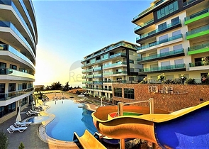 مجمع قريب من البحر - دوبلكس ارضية 1+3 - مفروشة - في كارجي جاك / الانيا 