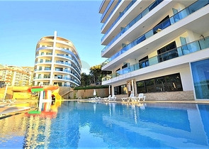 مجمع قريب من البحر - دوبلكس ارضية 1+3 - مفروشة - في كارجي جاك / الانيا 