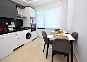 مجمع قريب من البحر - دوبلكس ارضية 1+3 - مفروشة - في كارجي جاك / الانيا 