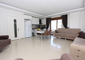 اطلالة بحر - سعر منافس - شقة غرفتين وصالة في منطقة كاستل / الانيا 