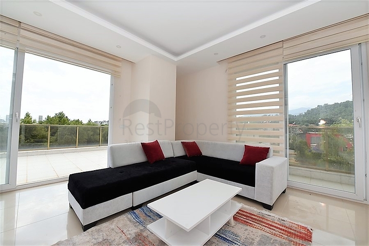 اطلالة ساحرة على النهر - تراس واسع - شقة غرفة وصالة - في كاستل / الانيا 