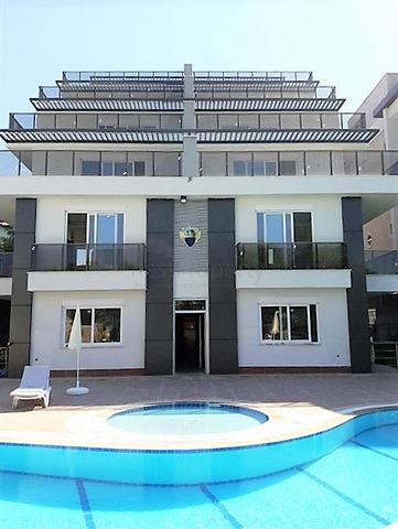 اطلالة ساحرة على النهر - تراس واسع - شقة غرفة وصالة - في كاستل / الانيا 