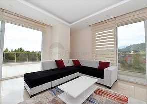 اطلالة ساحرة على النهر - تراس واسع - شقة غرفة وصالة - في كاستل / الانيا 