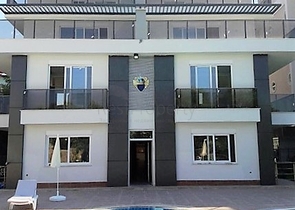 اطلالة ساحرة على النهر - تراس واسع - شقة غرفة وصالة - في كاستل / الانيا 