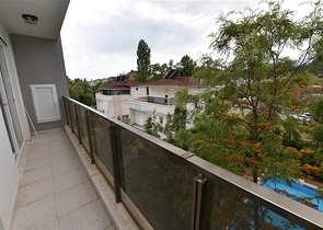 اطلالة ساحرة على النهر - تراس واسع - شقة غرفة وصالة - في كاستل / الانيا 