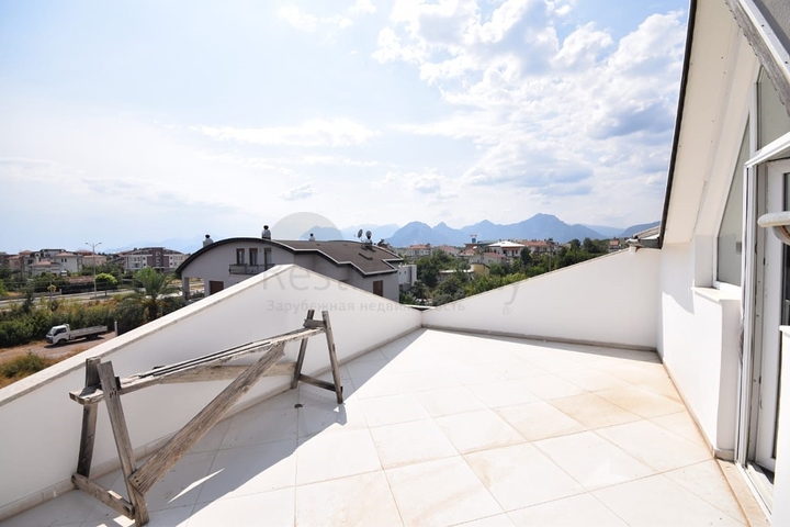 فيلا فاخرة 4 + 1 في دوشيميالتي أنطاليا