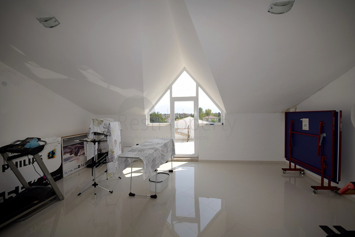 فيلا فاخرة 4 + 1 في دوشيميالتي أنطاليا