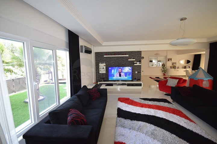 فيلا فاخرة 4 + 1 في دوشيميالتي أنطاليا