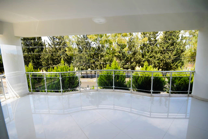 فيلا فاخرة 4 + 1 في دوشيميالتي أنطاليا