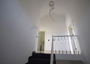 فيلا فاخرة 4 + 1 في دوشيميالتي أنطاليا