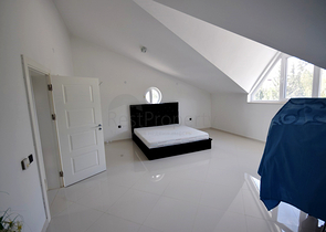 فيلا فاخرة 4 + 1 في دوشيميالتي أنطاليا