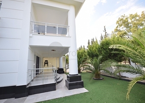 فيلا فاخرة 4 + 1 في دوشيميالتي أنطاليا