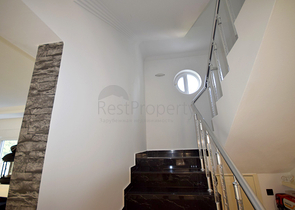 فيلا فاخرة 4 + 1 في دوشيميالتي أنطاليا