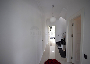 فيلا فاخرة 4 + 1 في دوشيميالتي أنطاليا