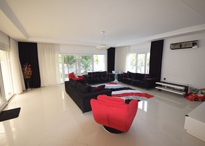 فيلا فاخرة 4 + 1 في دوشيميالتي أنطاليا