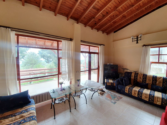 منزل ريفي جبلي في قرية بادجيك كيمير