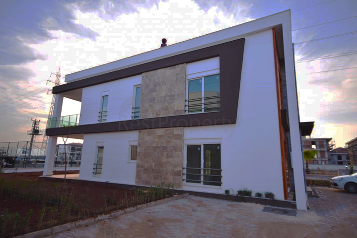 فيلا فسيحة 4 + 1 في Altynkol Doshemealti