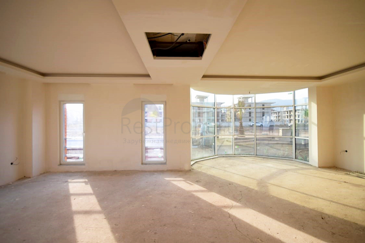 فيلا فسيحة 4 + 1 في Altynkol Doshemealti