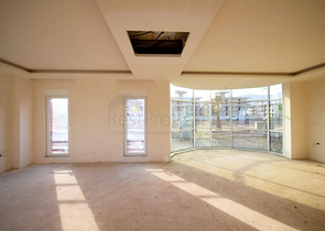 فيلا فسيحة 4 + 1 في Altynkol Doshemealti