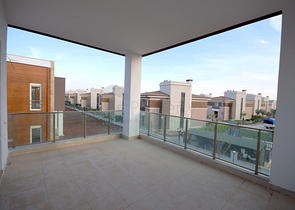 فيلا فسيحة 4 + 1 في Altynkol Doshemealti