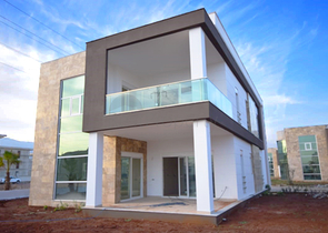 فيلا فسيحة 4 + 1 في Altynkol Doshemealti