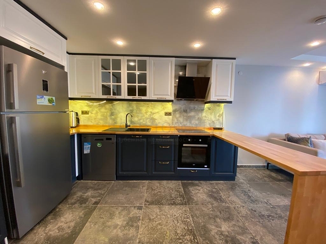 تصميم عصري حديث- شقة 2 غرفة وصالة - تراس واسع -مجمع 5نجوم -جيكجلي / الانيا 