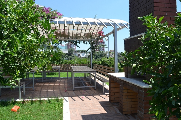 تصميم عصري حديث- شقة 2 غرفة وصالة - تراس واسع -مجمع 5نجوم -جيكجلي / الانيا 