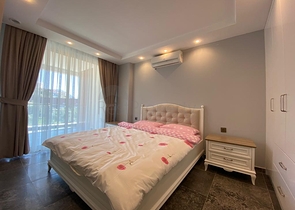 تصميم عصري حديث- شقة 2 غرفة وصالة - تراس واسع -مجمع 5نجوم -جيكجلي / الانيا 