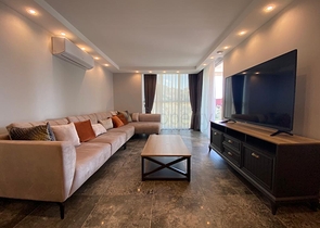 تصميم عصري حديث- شقة 2 غرفة وصالة - تراس واسع -مجمع 5نجوم -جيكجلي / الانيا 