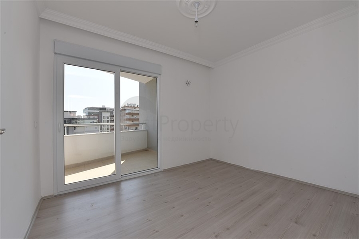 شقة ثلاث غرف وصالة - مطبخ منفصل - سعر مناسب - مهموتلار / الانيا 