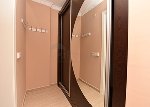 اطلالة بحر وقلعة - فيلا مستقلة مع مسبح وكراج - قريبة من مركز الانيا 