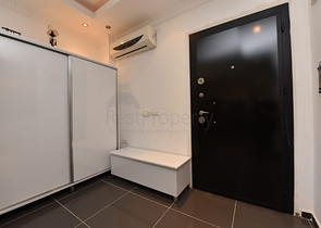 اطلالة بحر وقلعة - فيلا مستقلة مع مسبح وكراج - قريبة من مركز الانيا 