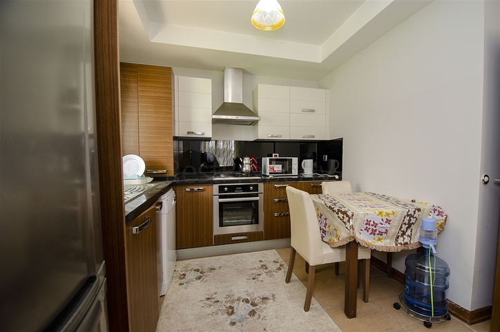 شقة بغرفة نوم واحدة مع أثاث في ليمان كونيالتي