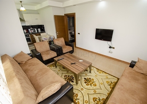 شقة بغرفة نوم واحدة مع أثاث في ليمان كونيالتي