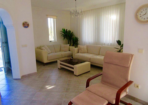 فيلا 6 + 1 في منطقة Nebiler Doshemealti