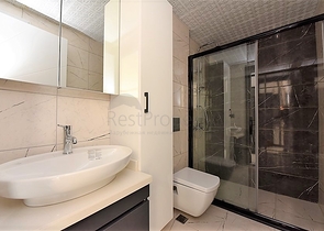 في مركز الانيا - شقق سكنية 1+1 ضمن بناء سكني حديث فاخر .