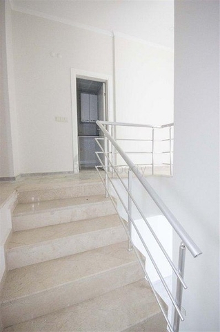 سعر مناسب - دوبلكس 3 غرف وصالة - مجمع فاخر - منطقة جيكجلي الراقية / الانيا 