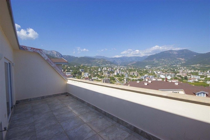 سعر مناسب - دوبلكس 3 غرف وصالة - مجمع فاخر - منطقة جيكجلي الراقية / الانيا 