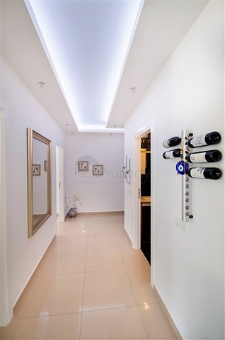 مجمع سكني فاخر - شقة عائلية مفروشة - اوبا / الانيا 