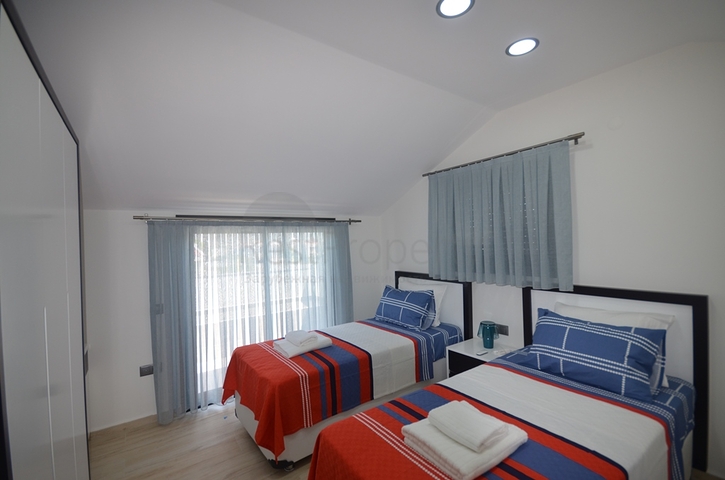 فيلا مستقلة - طابقين / اربع غرف نوم - في مدينة فتهية .