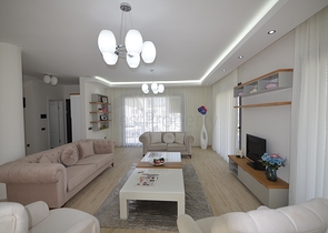 فيلا مستقلة - طابقين / اربع غرف نوم - في مدينة فتهية .