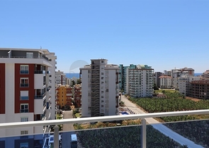 مجمع بخدمات ممتازة- شقة 2 غرفة وصالة - طابق مرتفع -مهموتلار / الانيا 