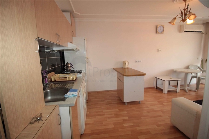 للراغبين بالاستثمار - شقة بسعر منافس في منطقة اوبا المركزية / الانيا 