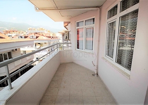 للراغبين بالاستثمار - شقة بسعر منافس في منطقة اوبا المركزية / الانيا 