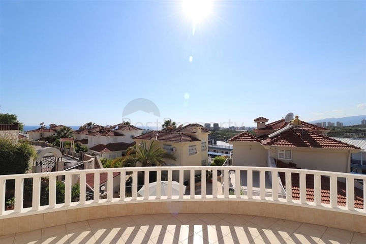 فيلا مستقلة - اطلالة بحر - 3 غرفة وصالة مفروشة - كارجي جاك / الانيا 